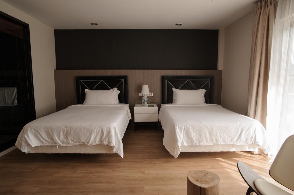 Paradise Hotel Сайпан Екстер'єр фото