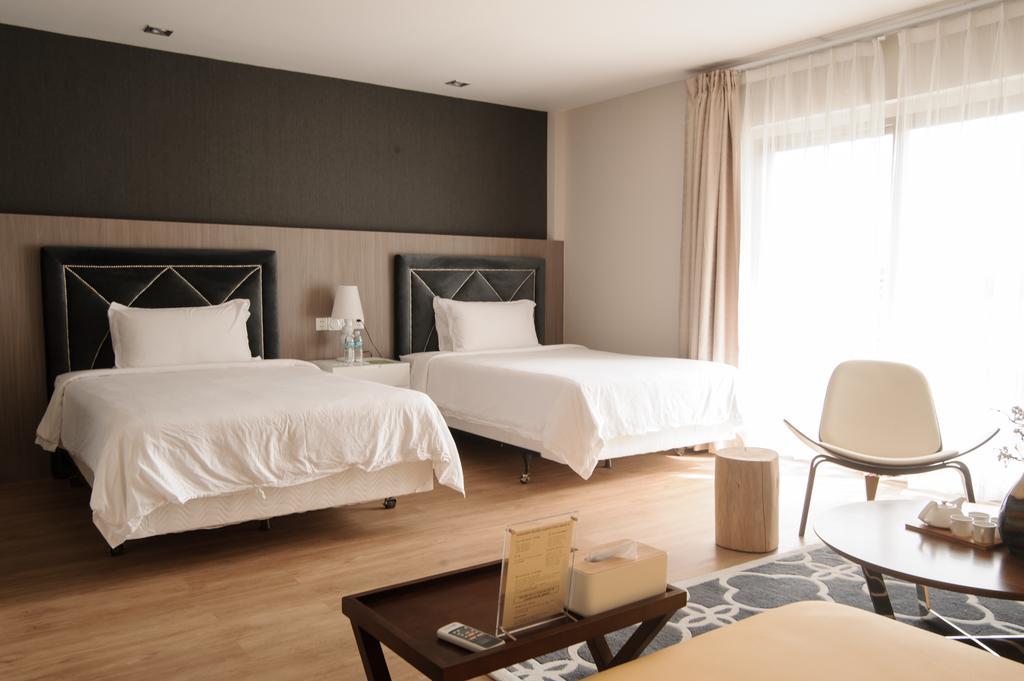 Paradise Hotel Сайпан Екстер'єр фото